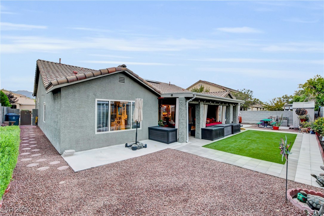 913 Bear Mountain Avenue