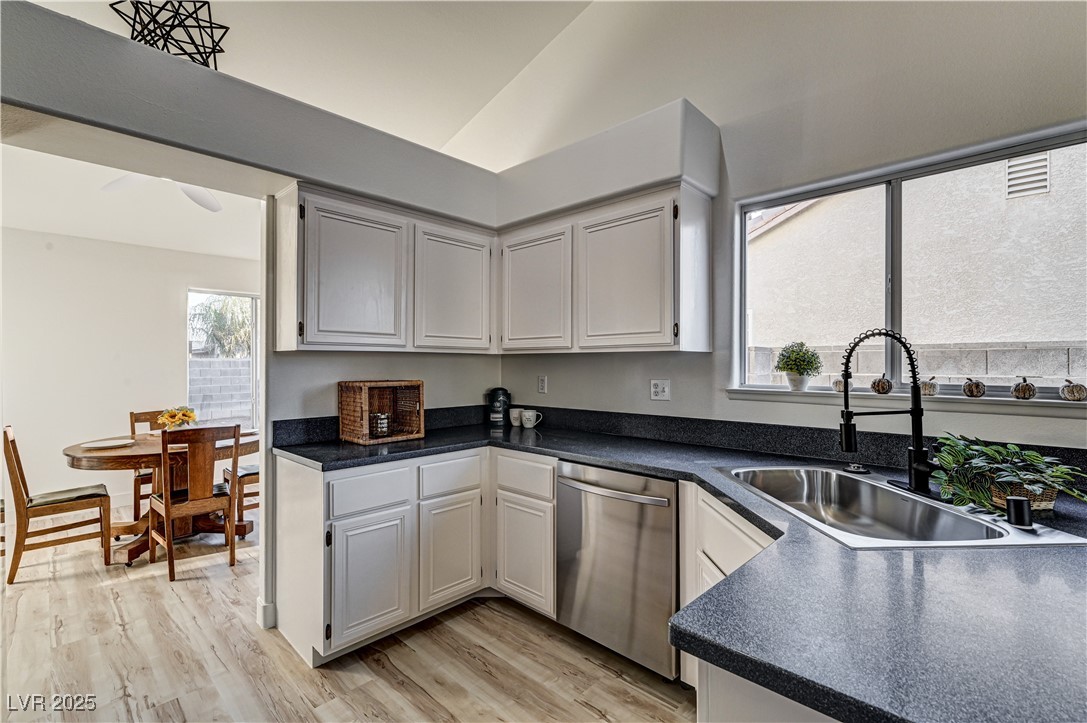 4413 Summer Glen Lane