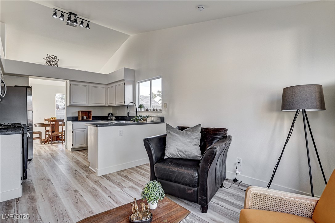 4413 Summer Glen Lane