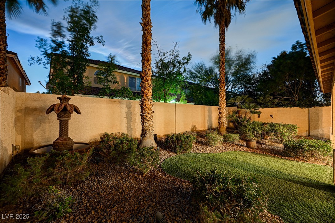 10921 Calcedonian Street