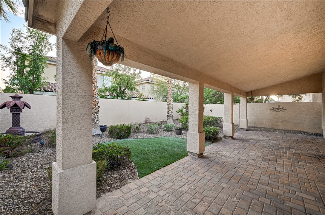 10921 Calcedonian Street