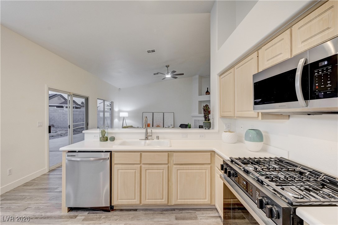 4323 Village Spring Street