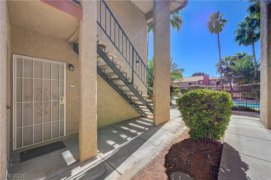 5576 West Rochelle Avenue 27A