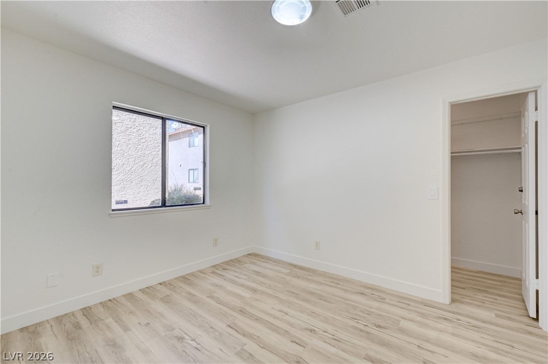 5576 West Rochelle Avenue 27A