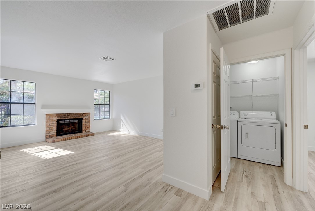 5576 West Rochelle Avenue 27A