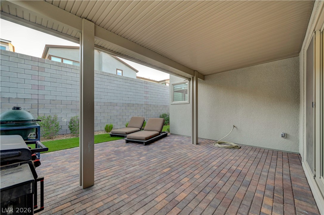 10151 Evergreen Pine Street