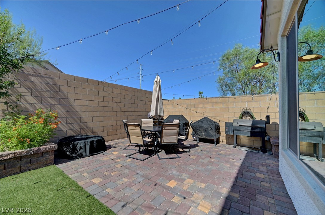 10826 Delparke Valley Avenue