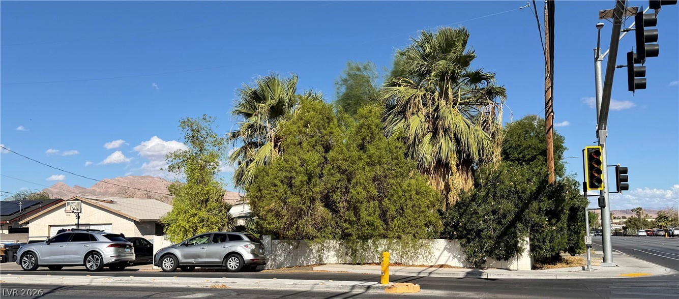 4624 East Desert Inn Road
