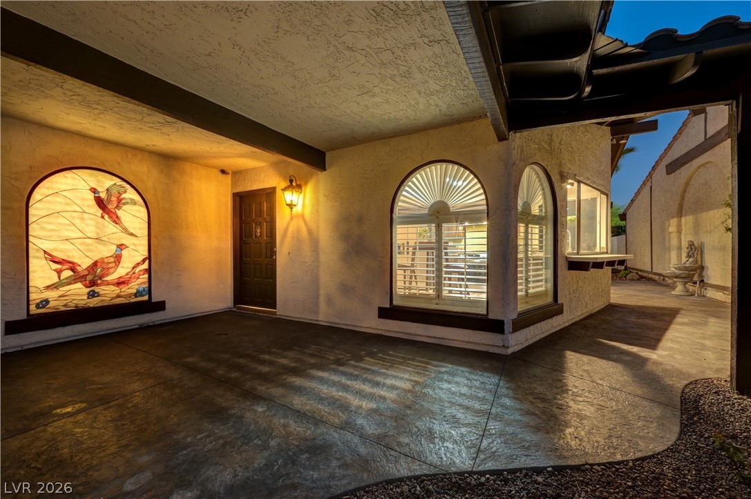 3005 Plaza De Rosa