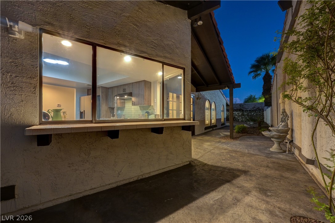 3005 Plaza De Rosa