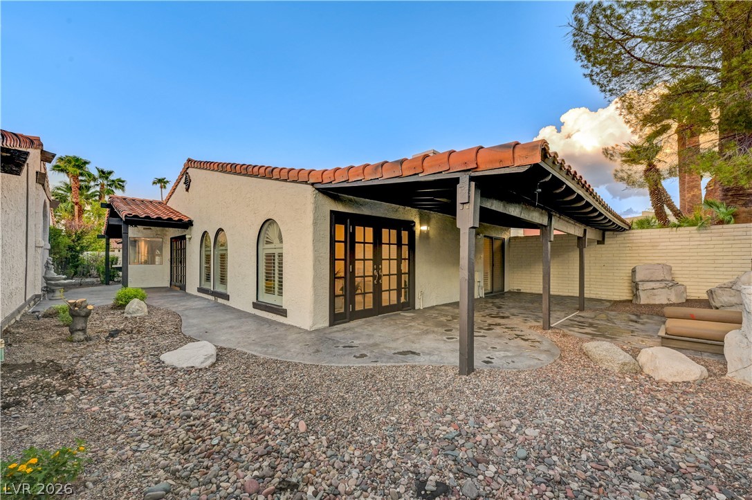 3005 Plaza De Rosa