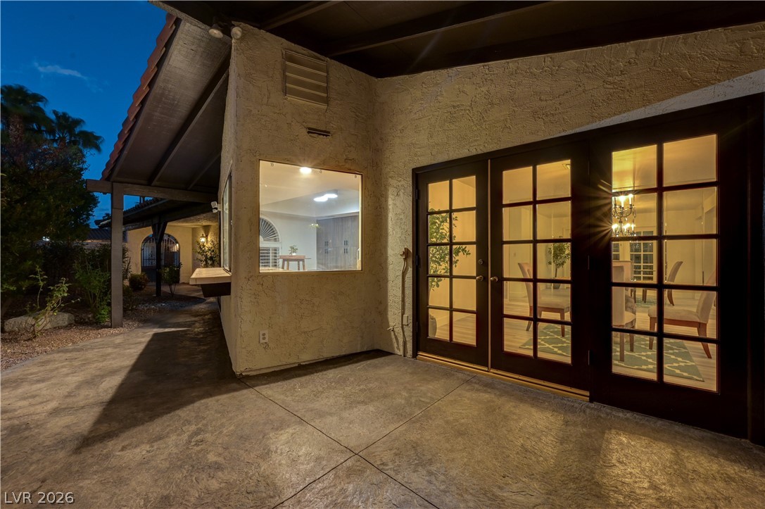 3005 Plaza De Rosa