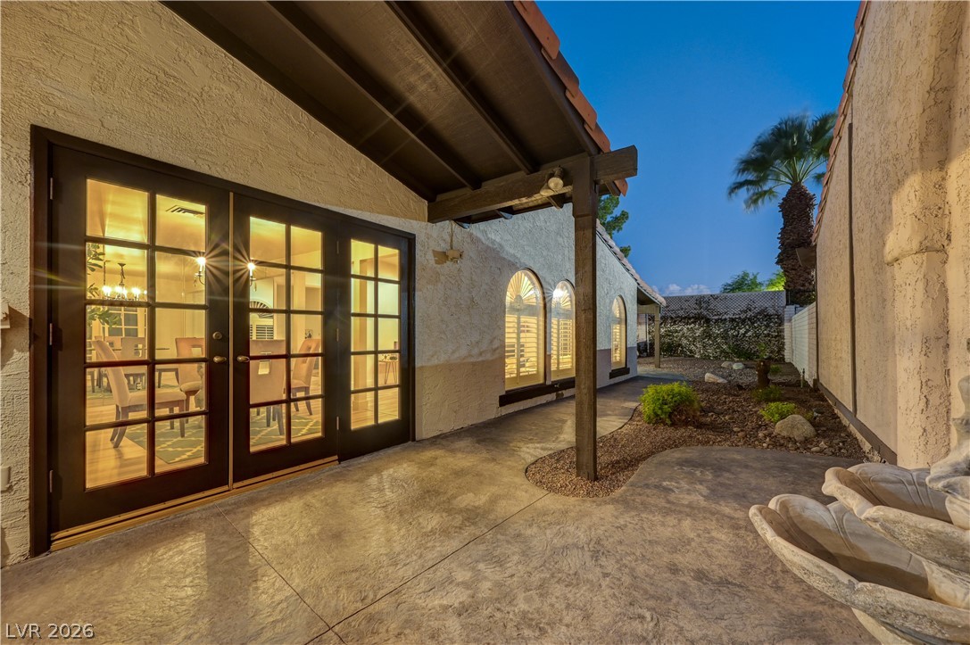 3005 Plaza De Rosa