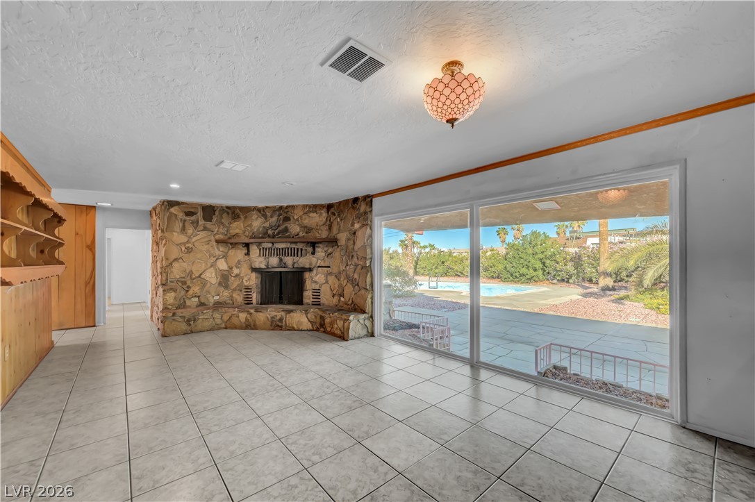 838 Fairview Drive