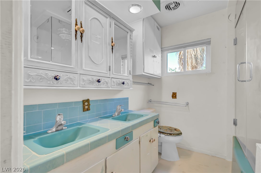 838 Fairview Drive
