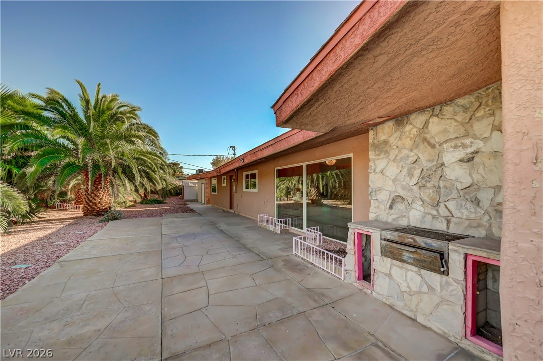 838 Fairview Drive