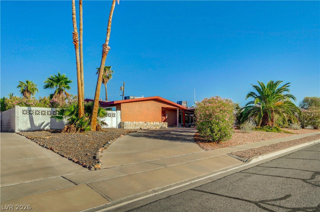 838 Fairview Drive