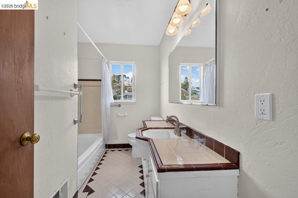 206 Colgate