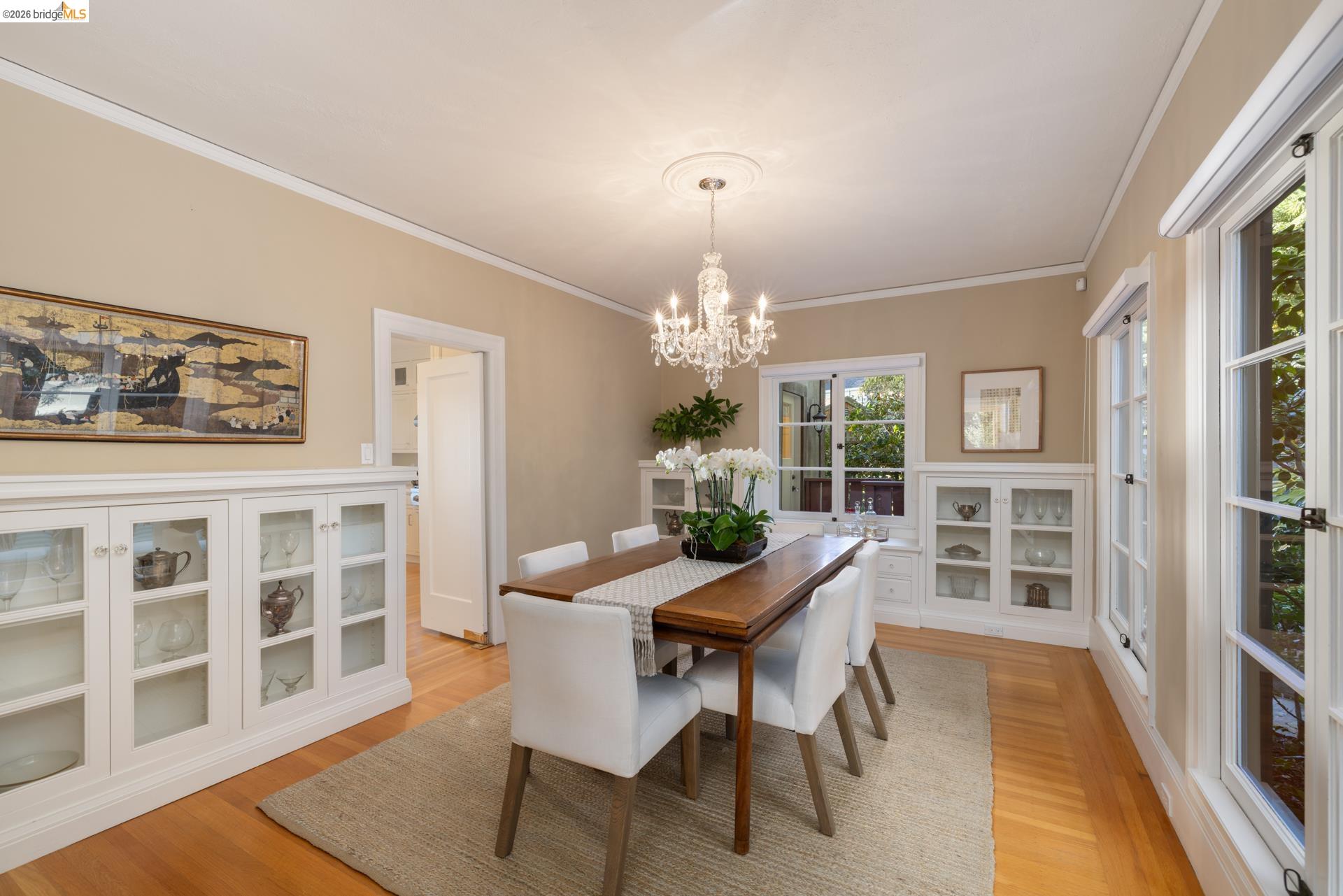 84 Norwood Ave
