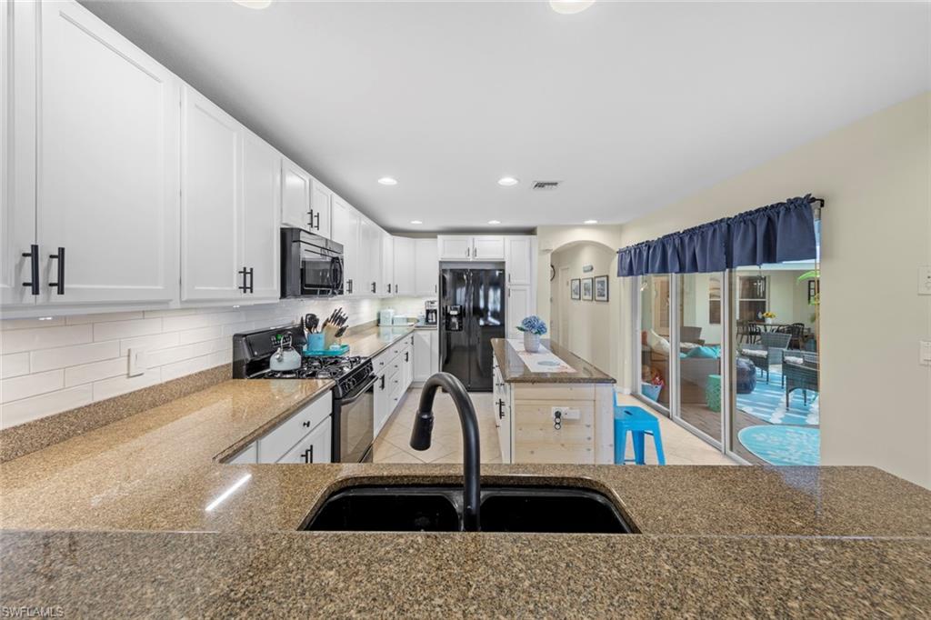 9049 Astonia WAY