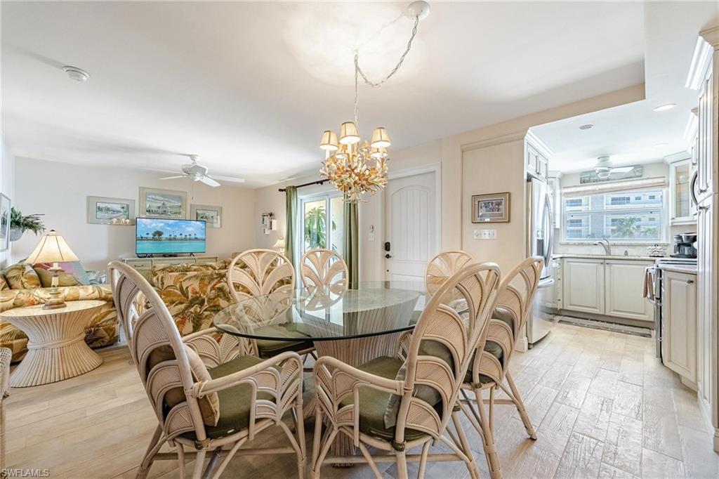 25710 Hickory BLVD # 208A