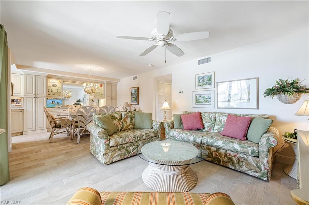 25710 Hickory BLVD # 208A