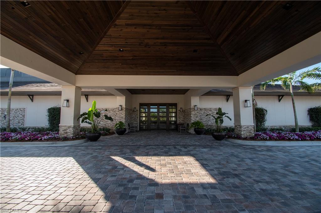 20800 Hammock Greens LN # 305