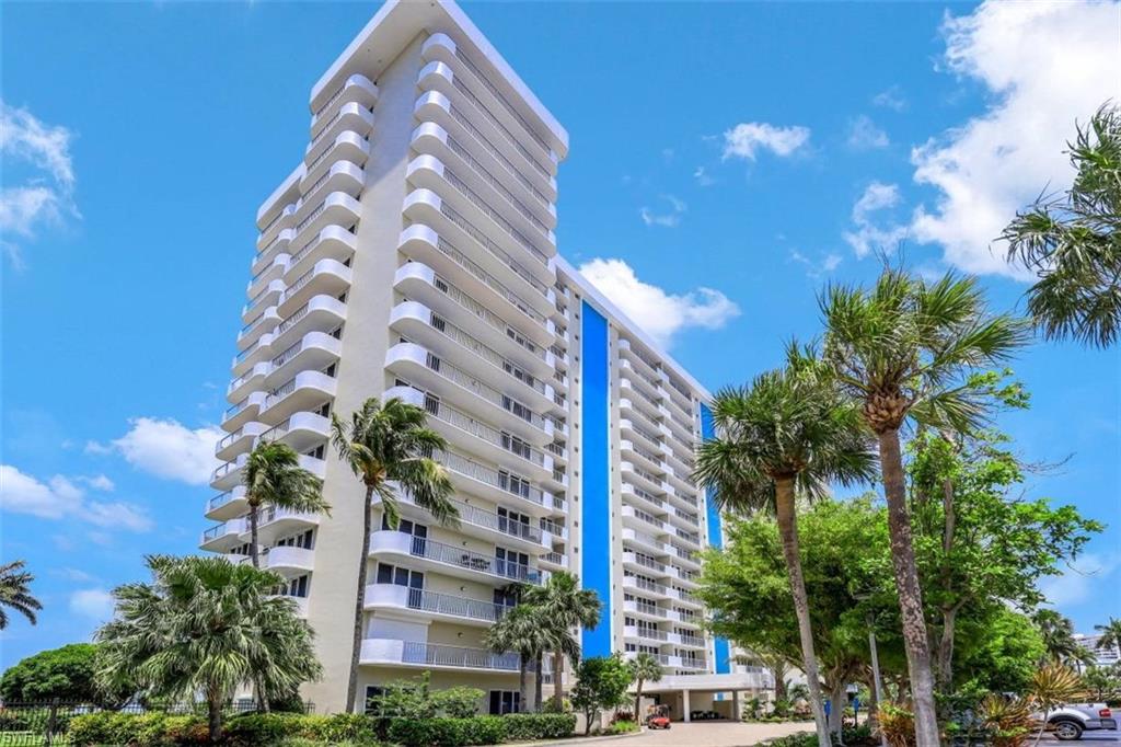 140 Seaview CT # 204S