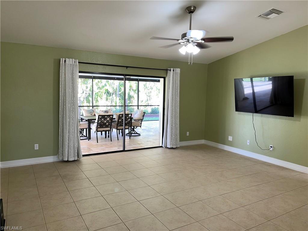 245 SW 42nd ST
