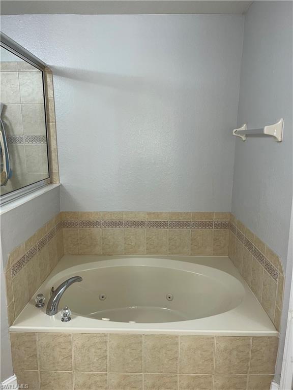 245 SW 42nd ST