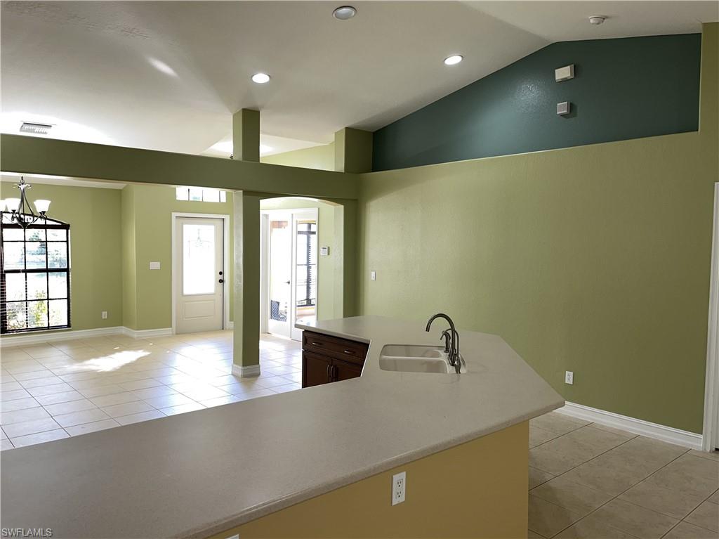 245 SW 42nd ST