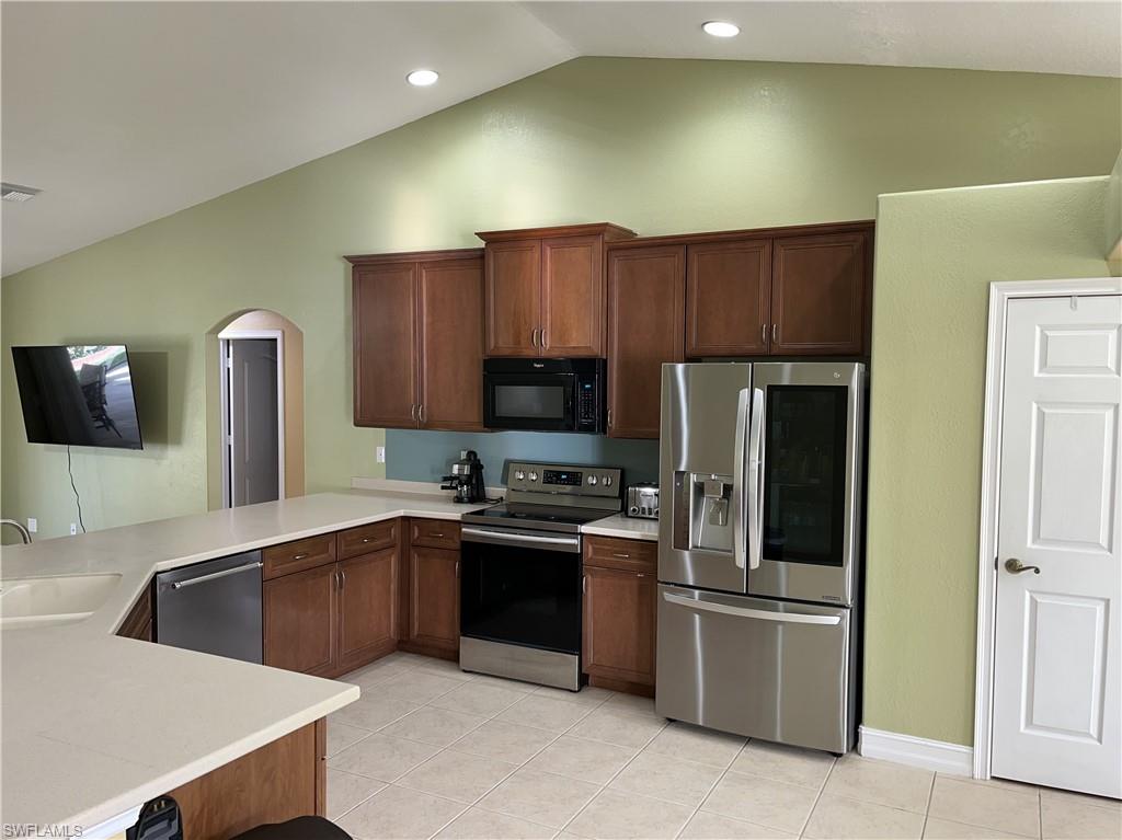 245 SW 42nd ST