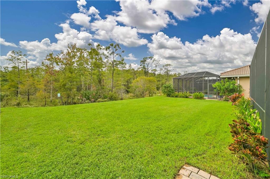 10212 Mimosa Silk DR