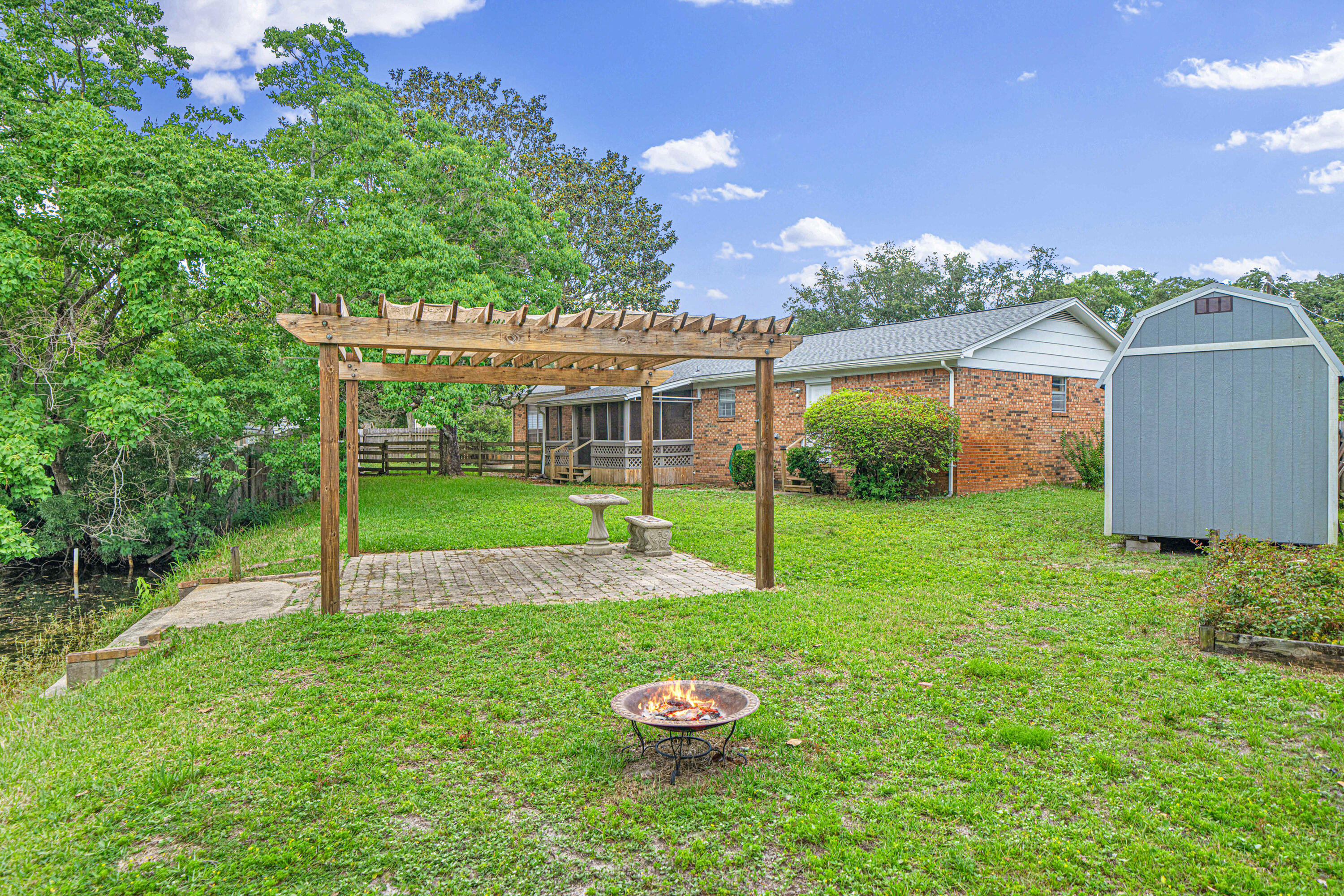 203 Elizabeth Court