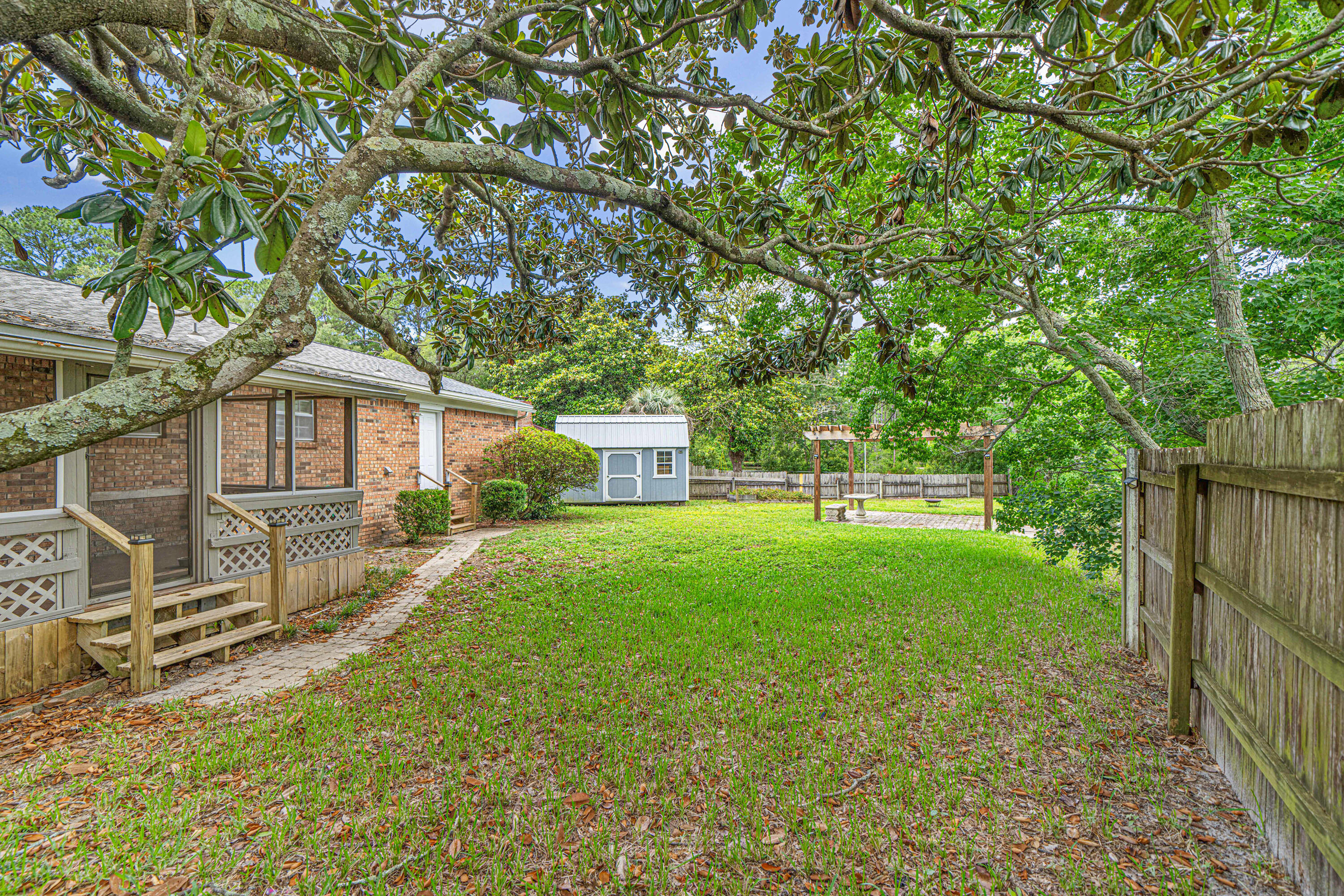 203 Elizabeth Court