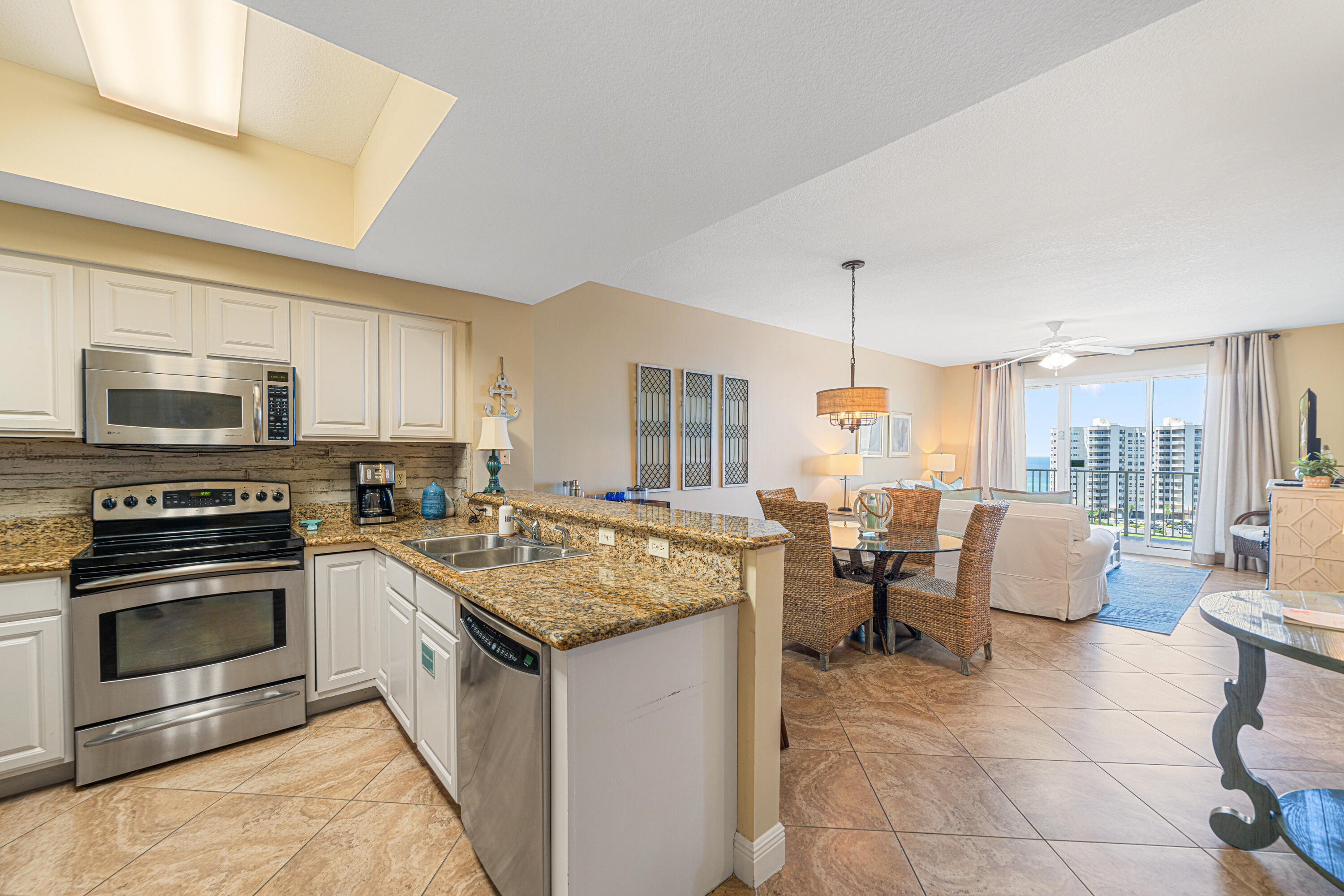 122 Seascape Drive, UNIT 904