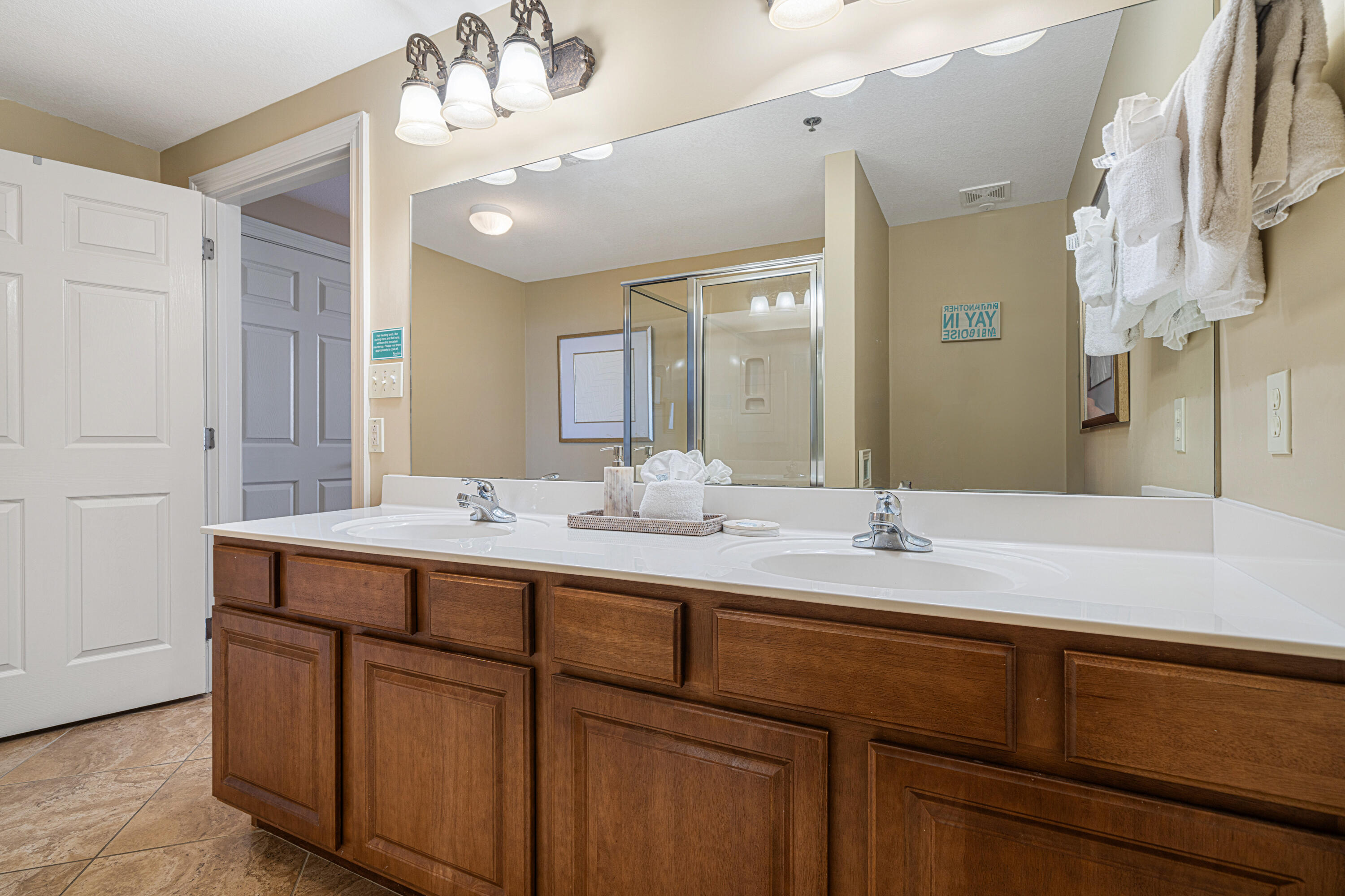 122 Seascape Drive, UNIT 904