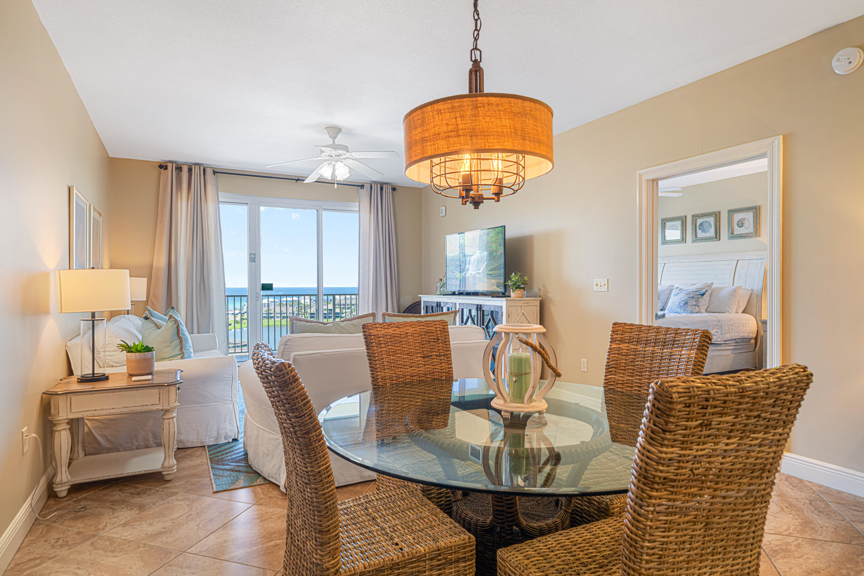 122 Seascape Drive, UNIT 904