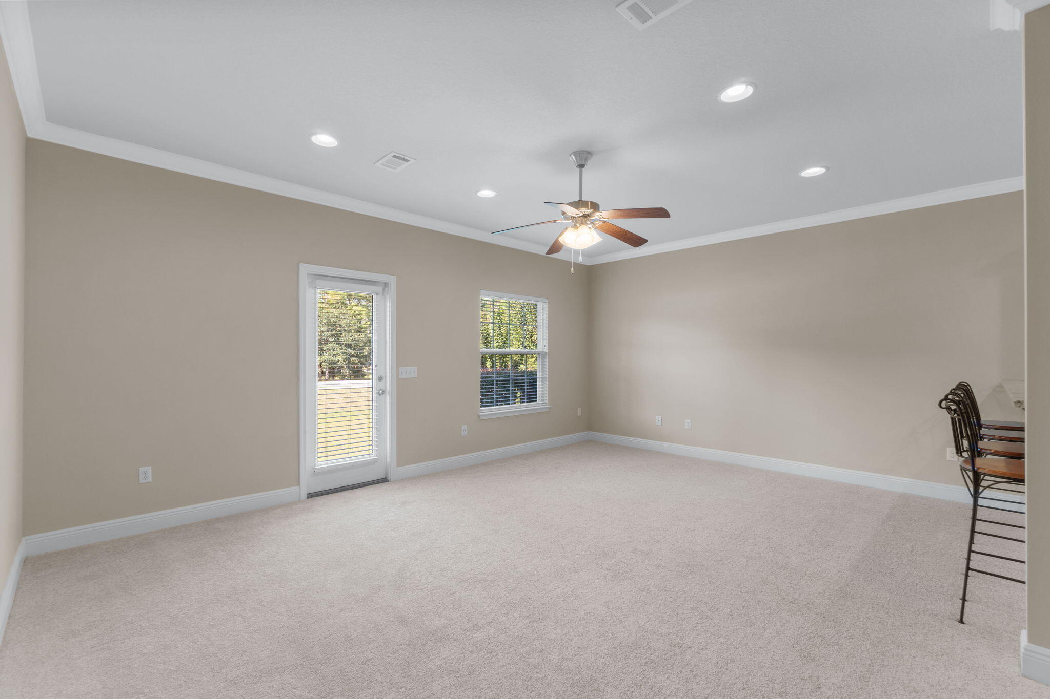 19 E Shady Oaks Lane, UNIT D