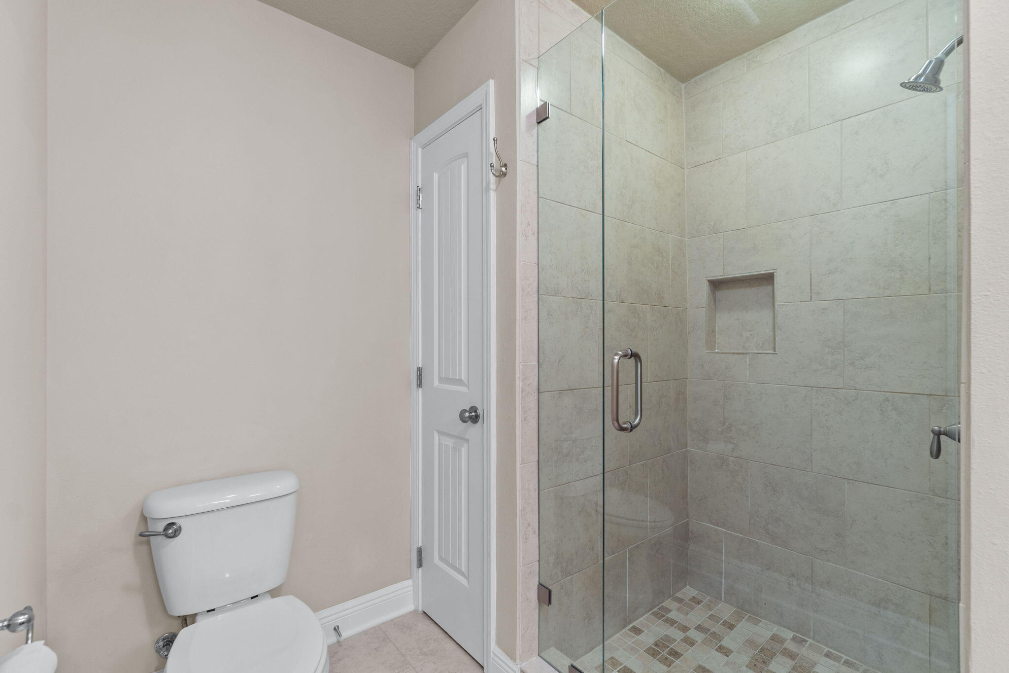 19 E Shady Oaks Lane, UNIT D