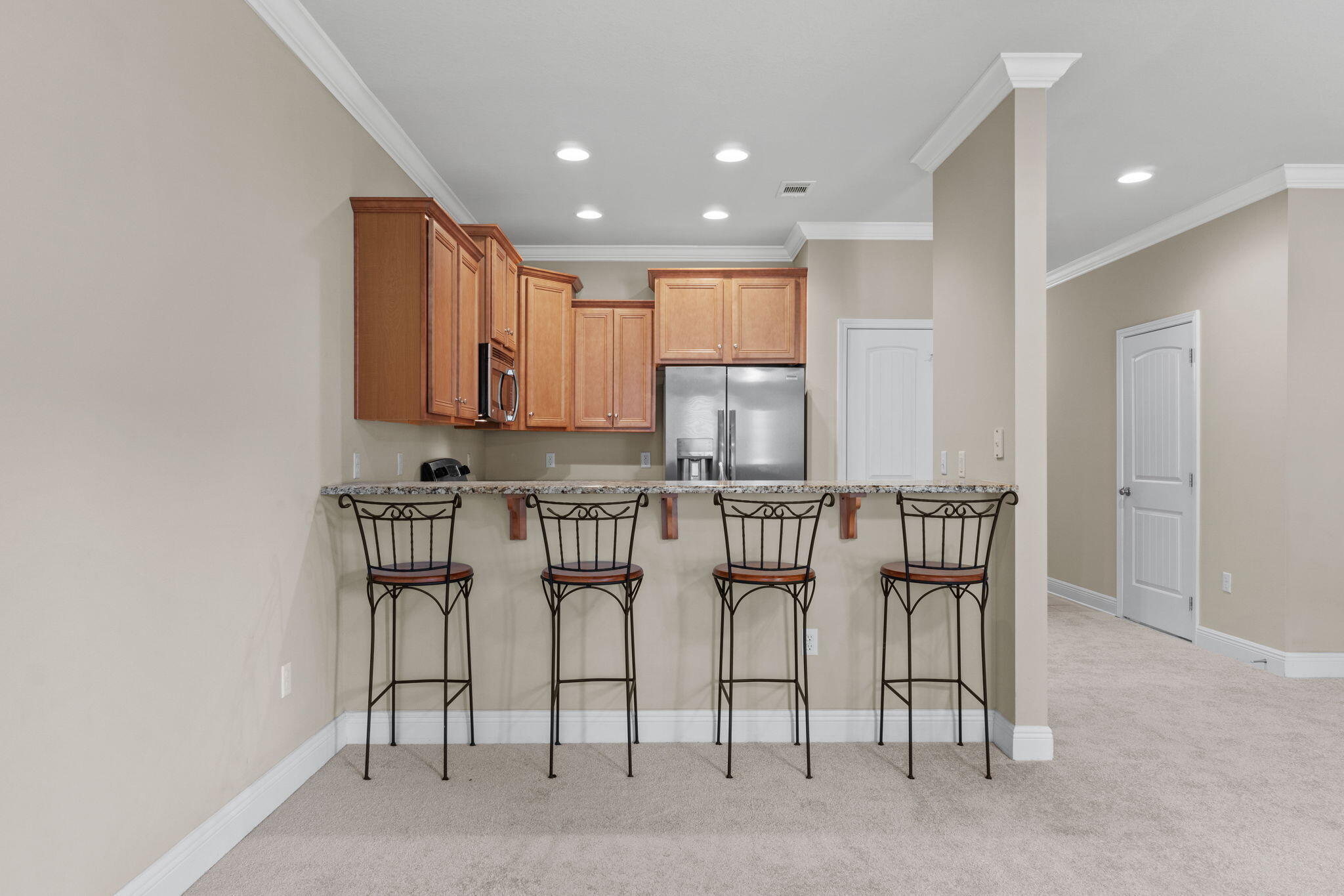 19 E Shady Oaks Lane, UNIT D