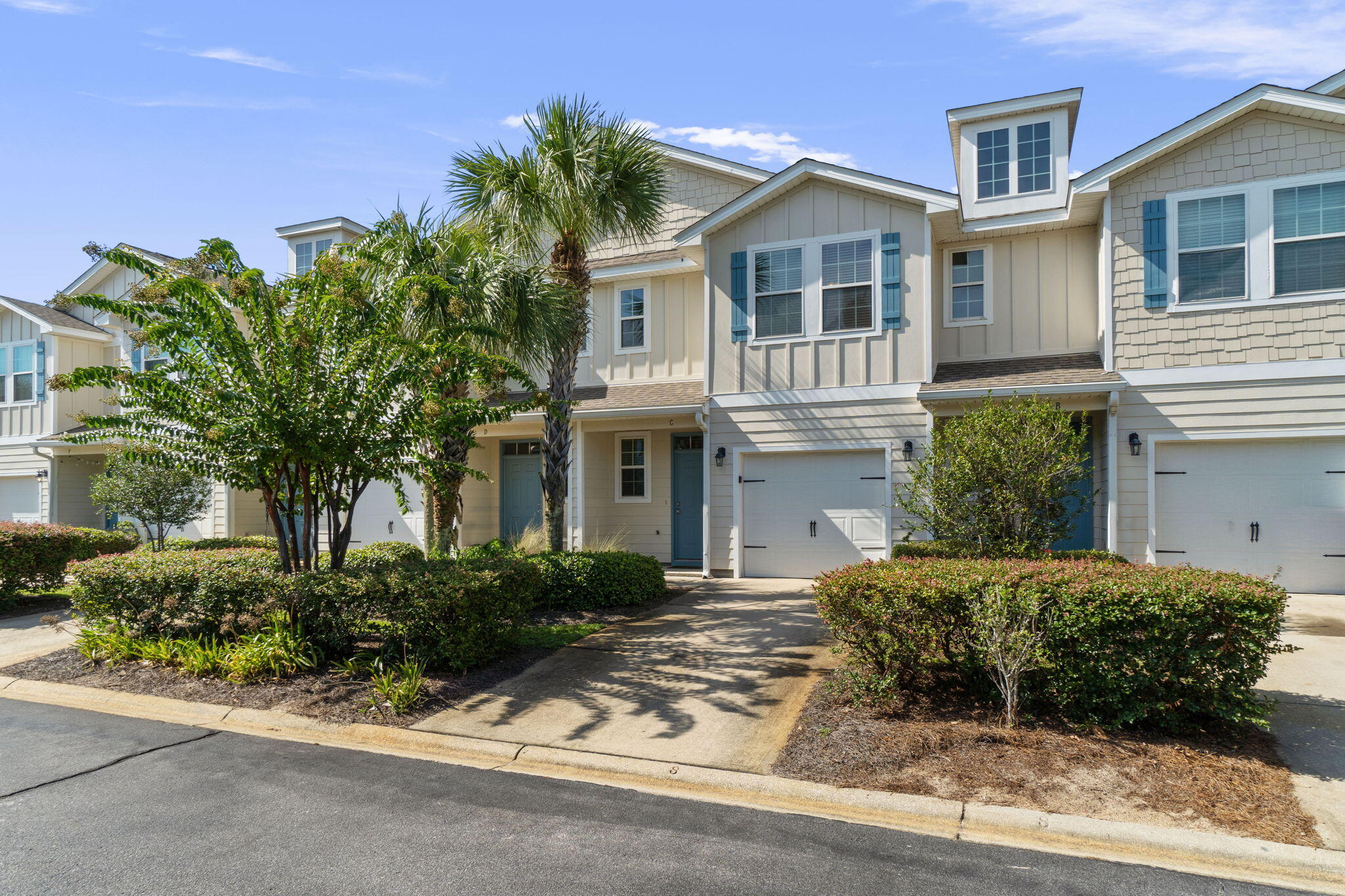 19 E Shady Oaks Lane, UNIT D