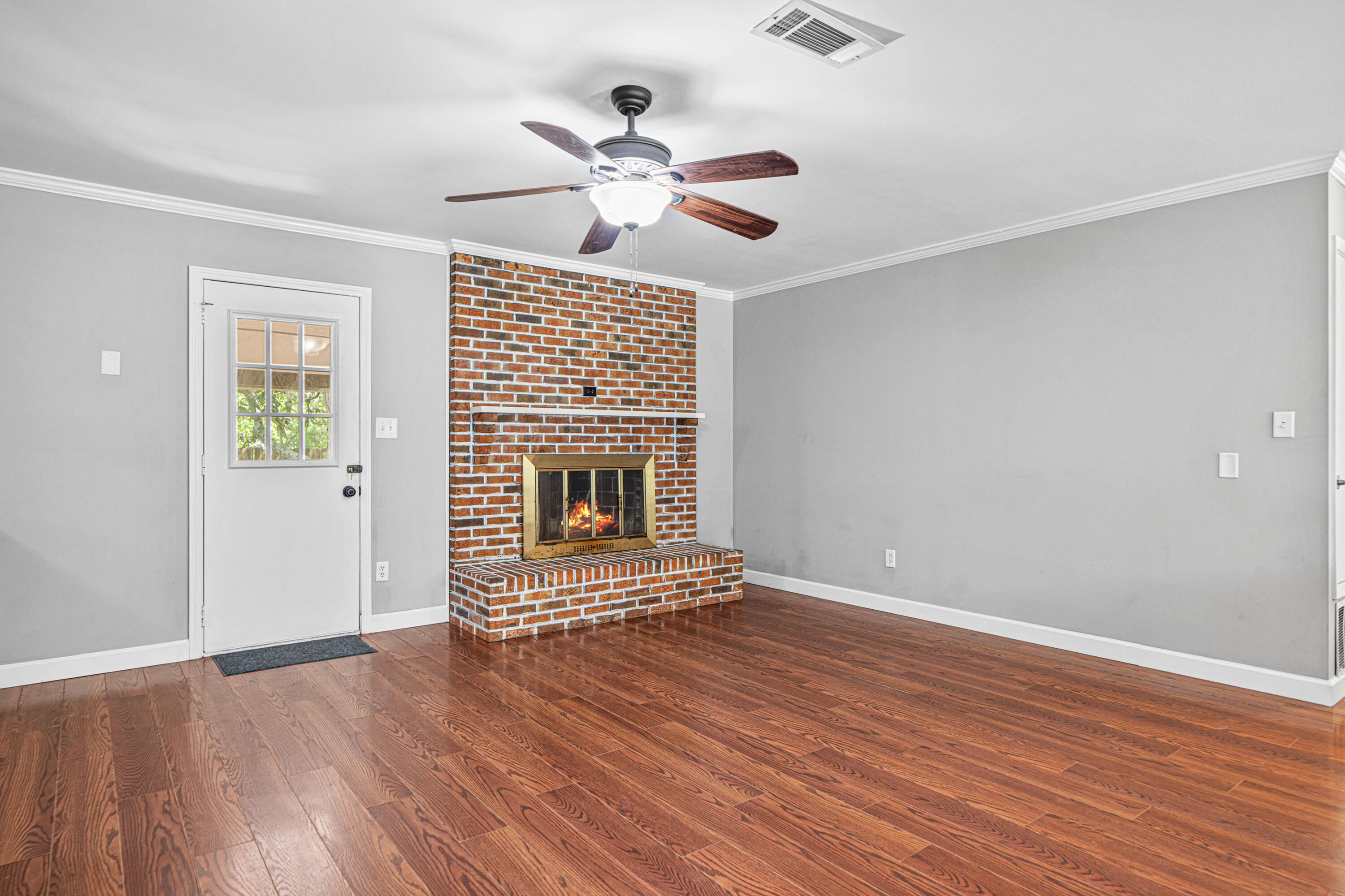 203 Elizabeth Court