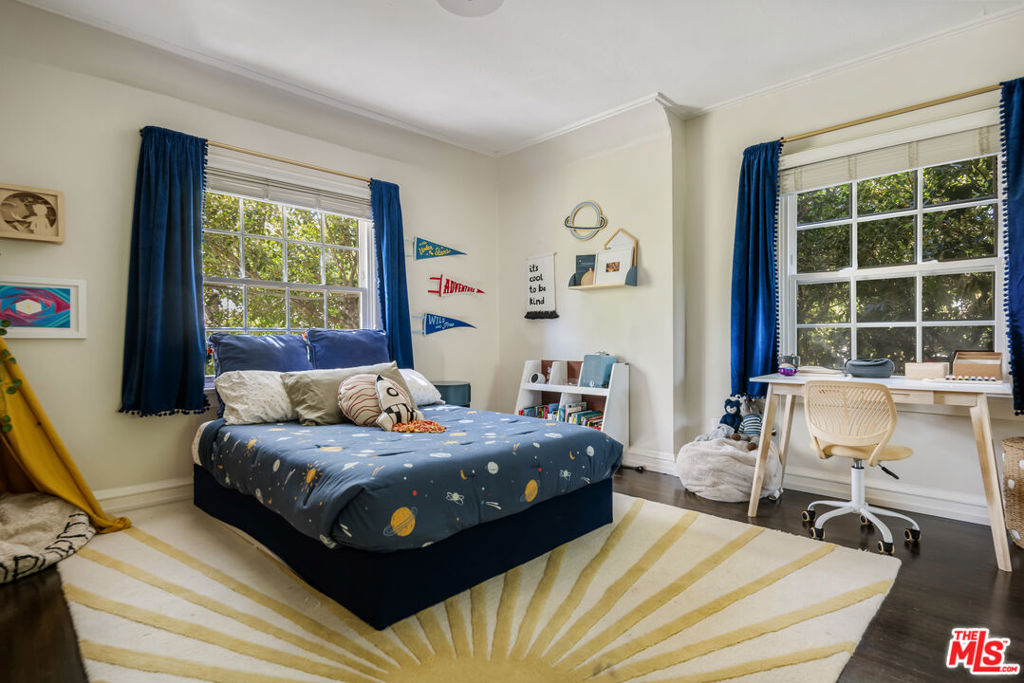 644 N Cherokee Avenue