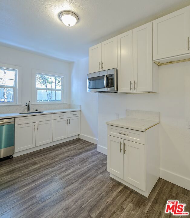 2817 S Norton Avenue