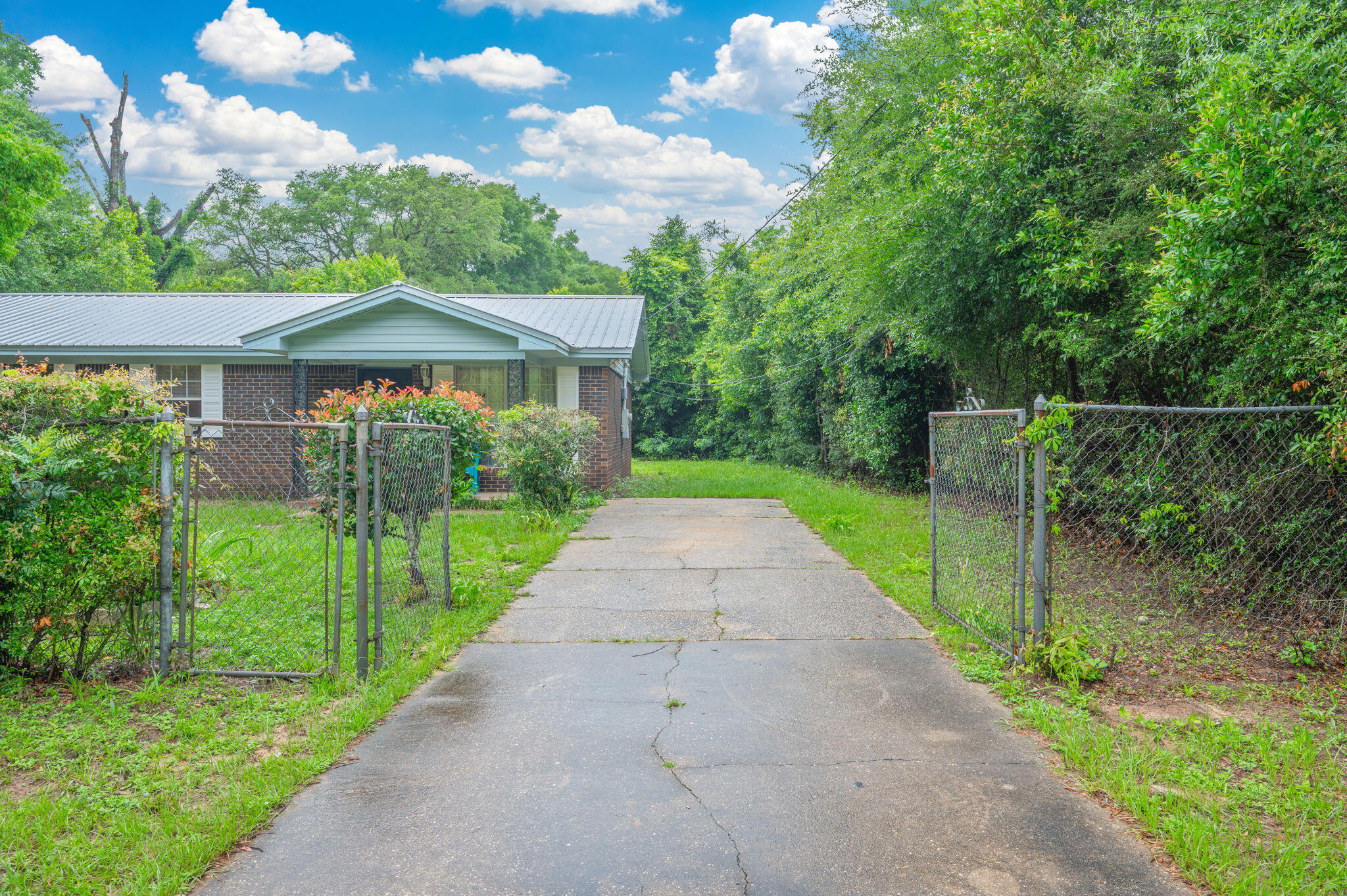 834 Mcdonald Street