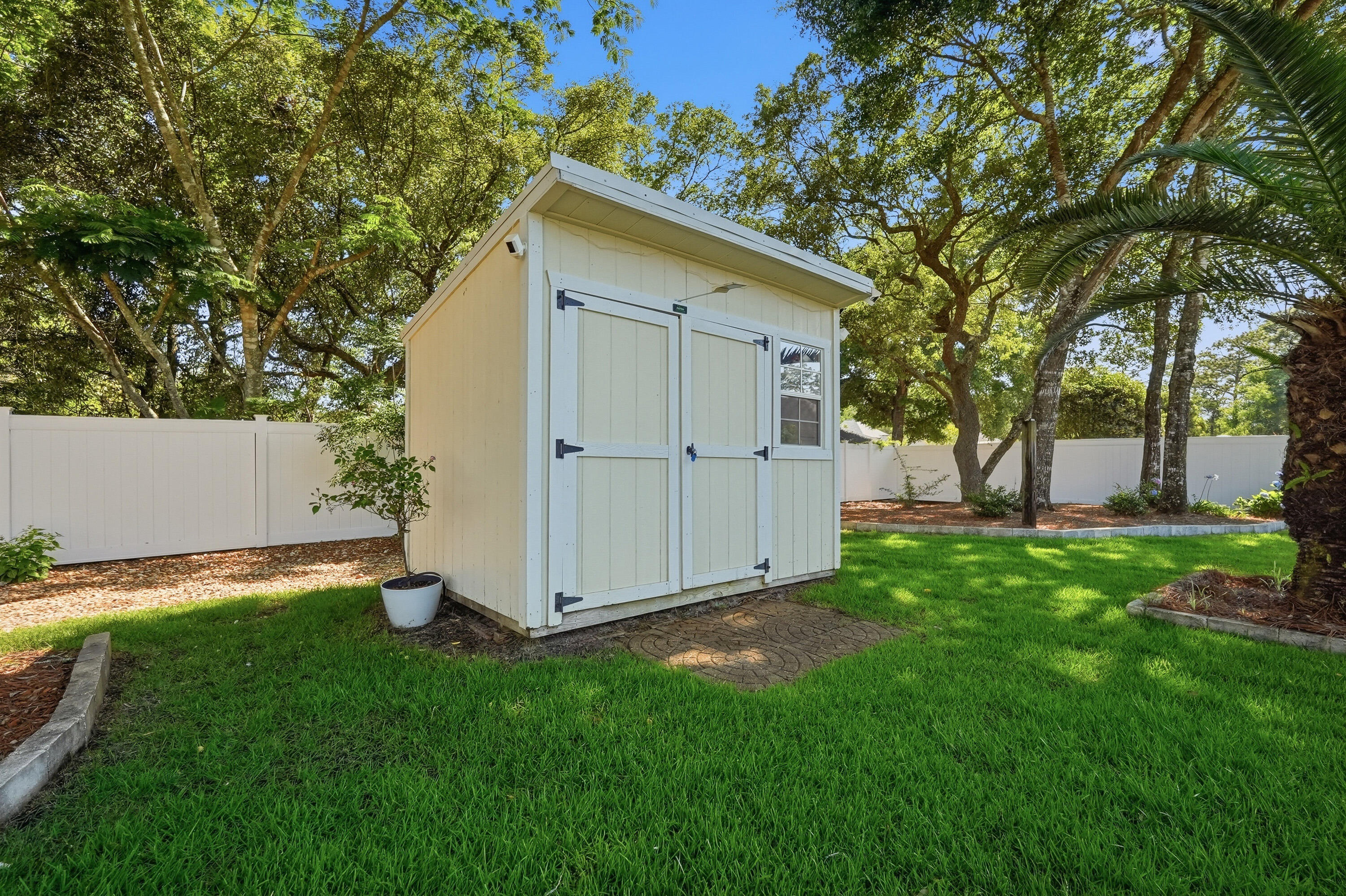 102 Kinsey Court