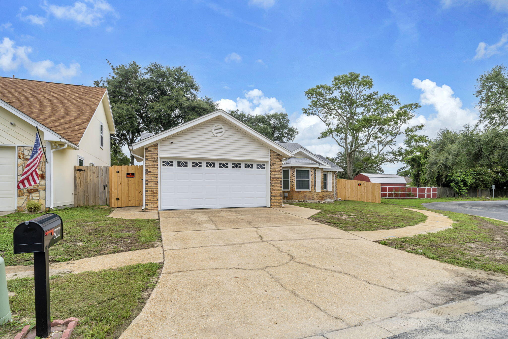 200 Woodland Park Circle