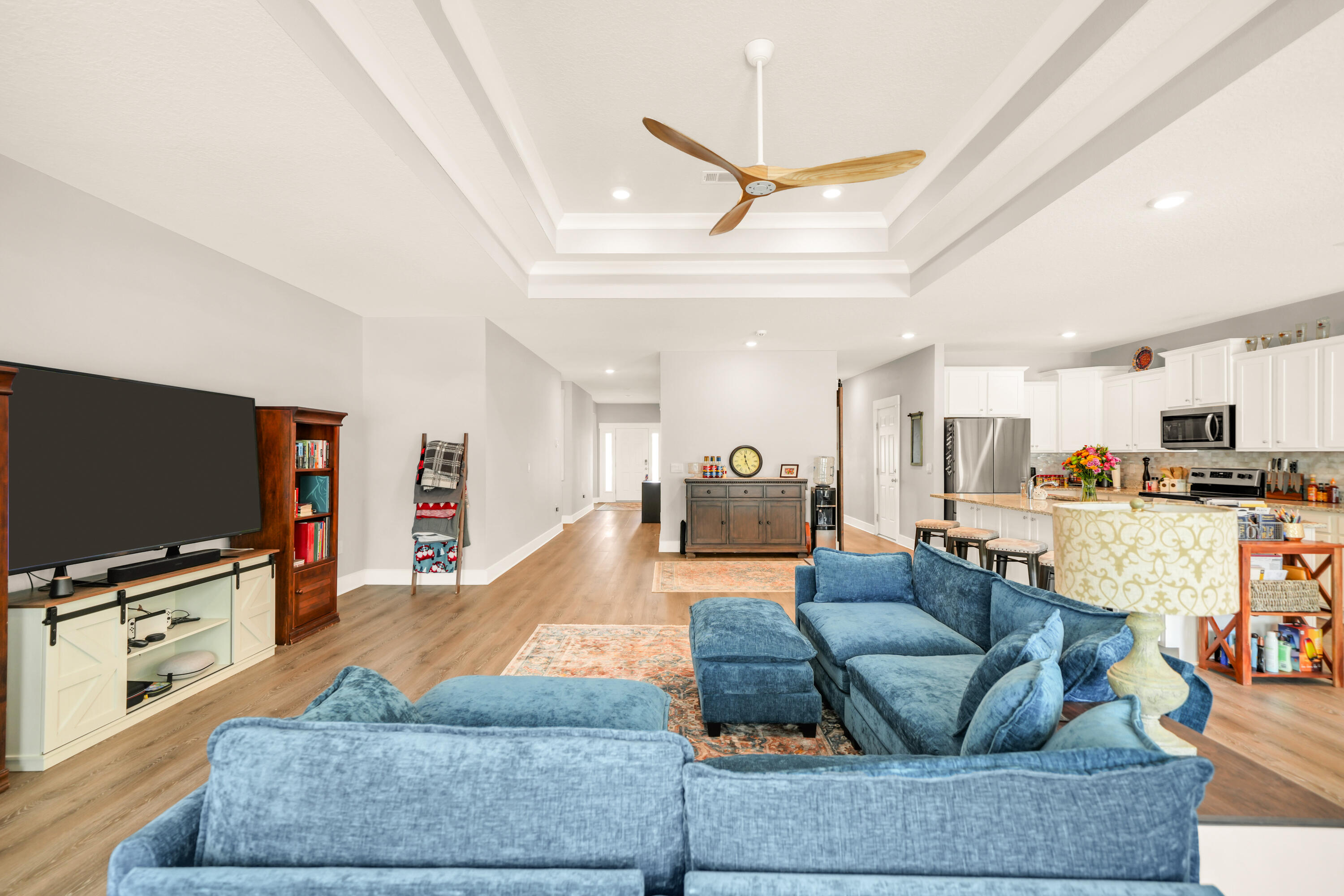 2415 Dakota Way