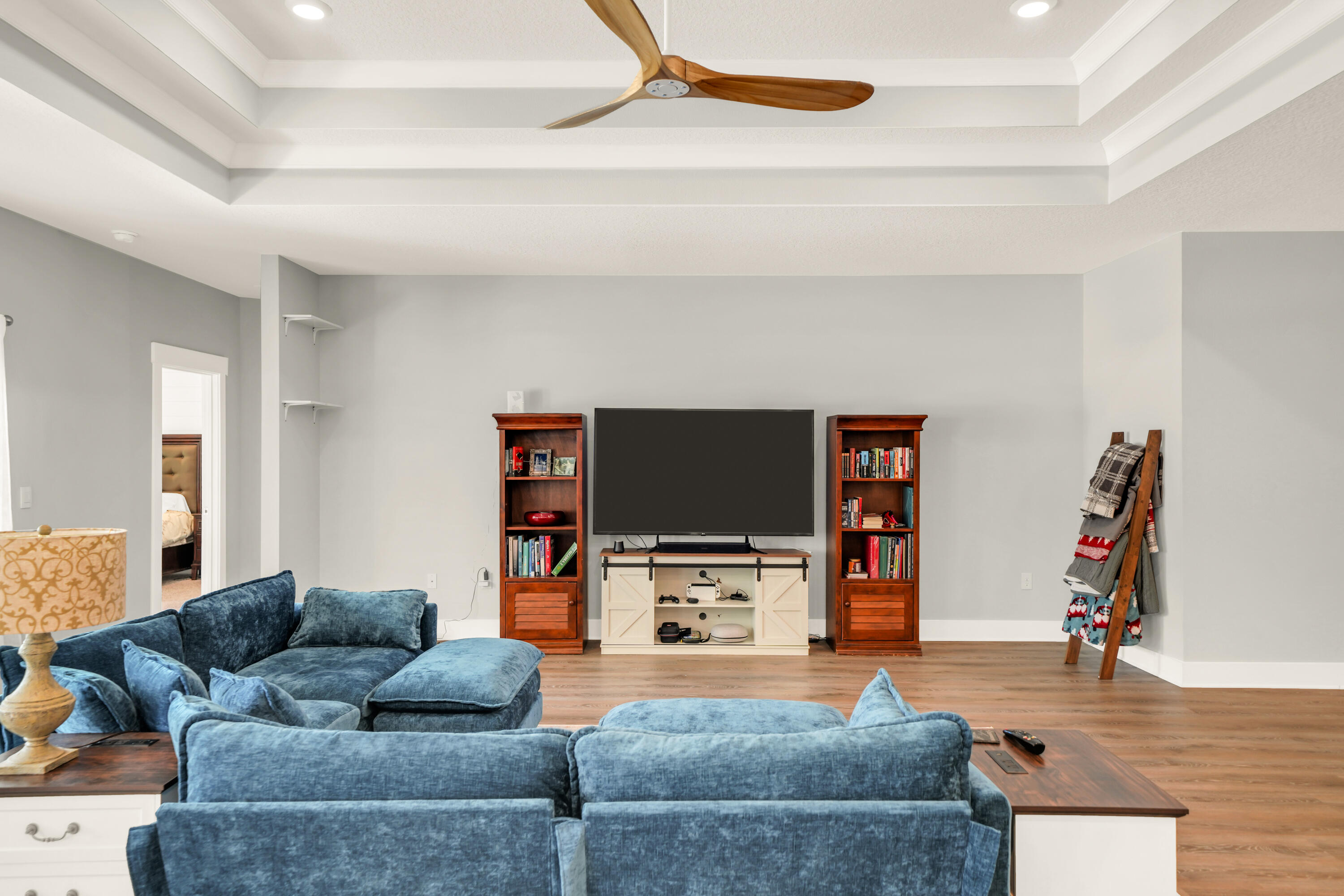 2415 Dakota Way